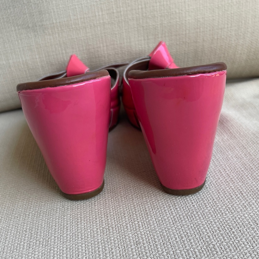 Donald J. Pliner Glossy Pink Knot Slide Mules Size 7.5 M - Picture 5 of 13
